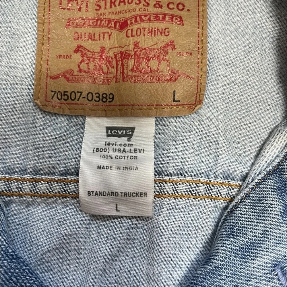 Vtg Y2K Levi’s 70507-0389 Trucker Jacket Size L Light Blue Made in India - Picture 6 of 10